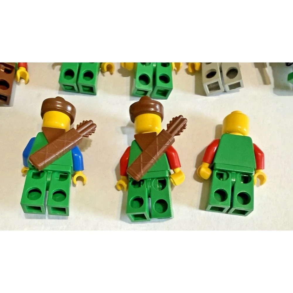 Lego 6071 Forestmen's Crossing Forestwoman Minifigures‎ Only Lot 1990